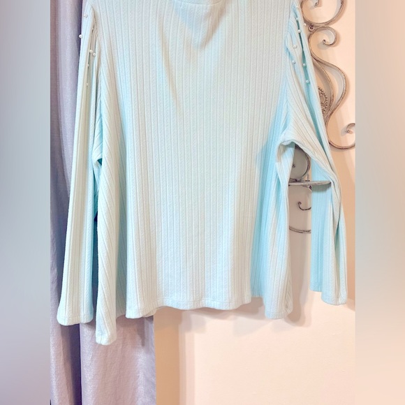 Plus size Mock Neck perforated/Pearl detailed sweater Blouse - Picture 9 of 11